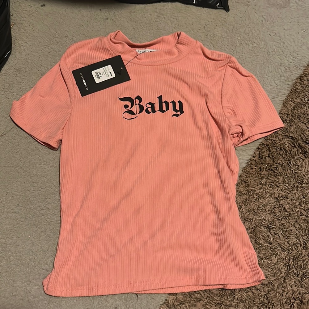 Fashion nova woman’s shirt